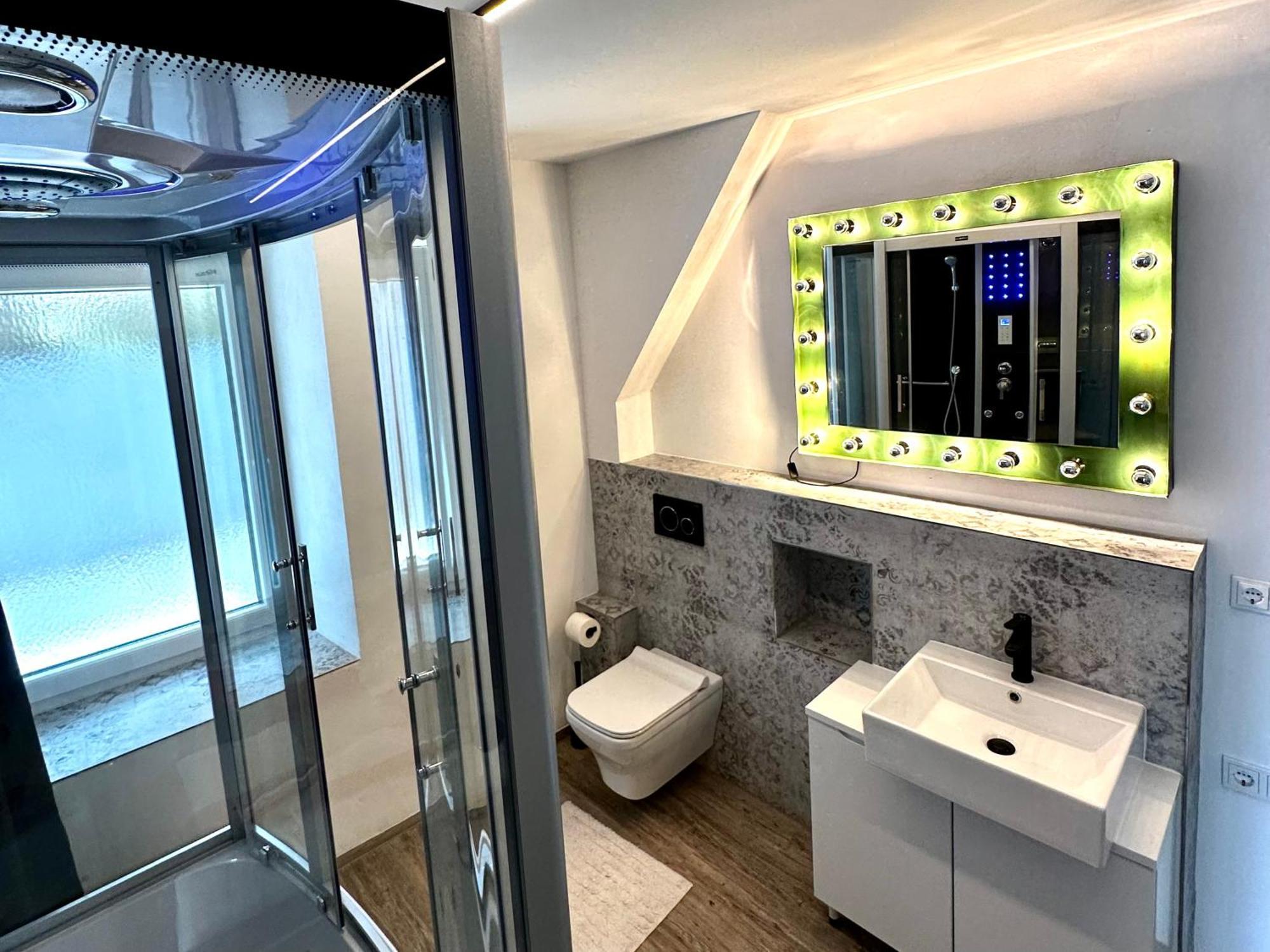 Beefree Whirlpoolsuite34-Free Parking & Fast Internet باساو المظهر الخارجي الصورة
