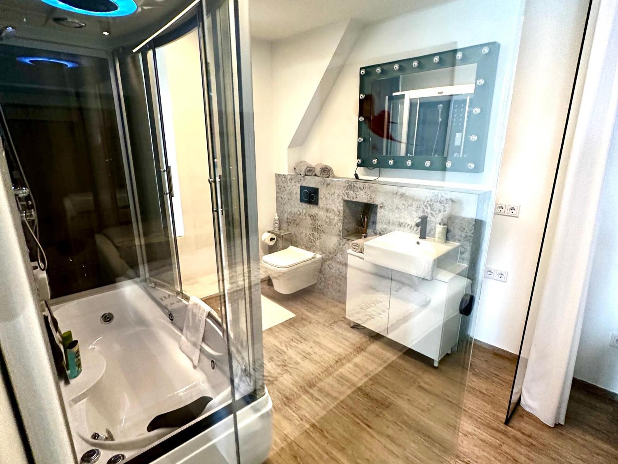Beefree Whirlpoolsuite34-Free Parking & Fast Internet باساو المظهر الخارجي الصورة