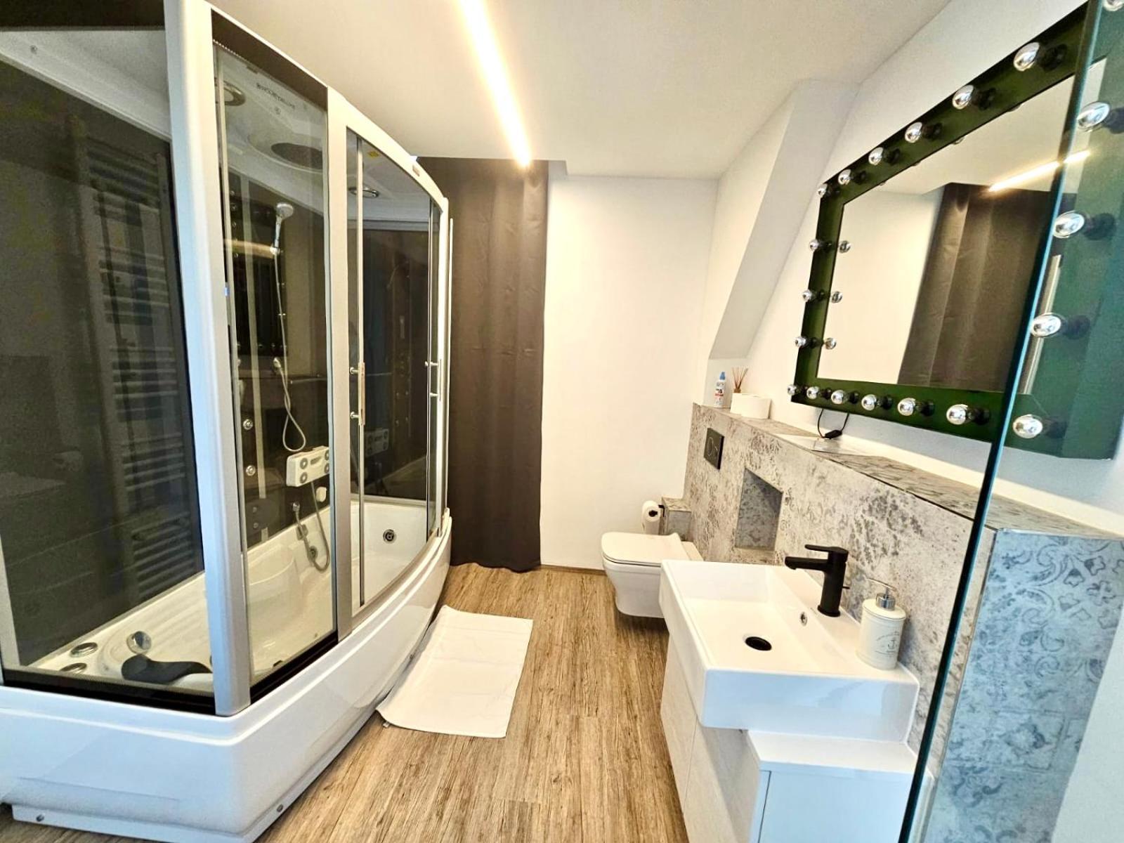 Beefree Whirlpoolsuite34-Free Parking & Fast Internet باساو المظهر الخارجي الصورة